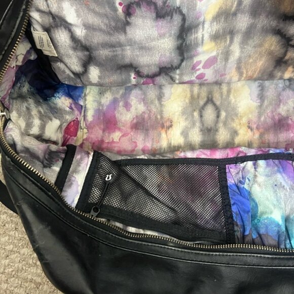 Lululemon black weekender gym tote bag - Picture 11 of 13
